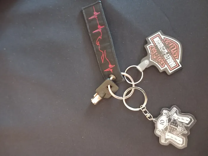 CustomPromoNow.co.uk - Acrylic Keychain