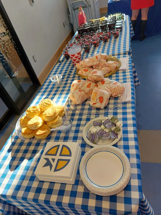 CustomPromoNow.co.uk - Custom Linen Luncheon Napkin