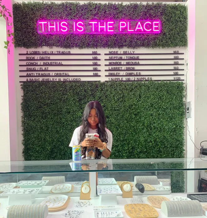 CustomPromoNow.co.uk - Custom Neon Sign