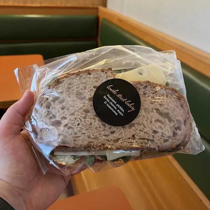 CustomPromoNow.co.uk - Circle Stickers