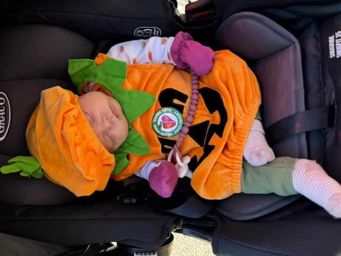 CustomPromoNow.co.uk - Circle Stickers