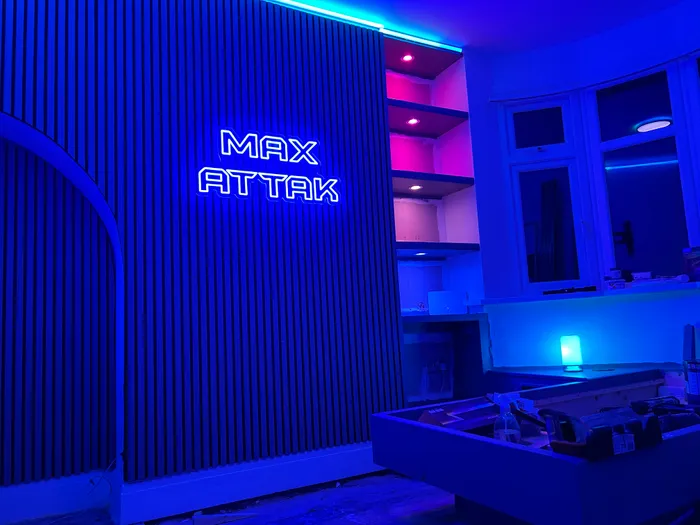 CustomPromoNow.co.uk - Custom Neon Sign
