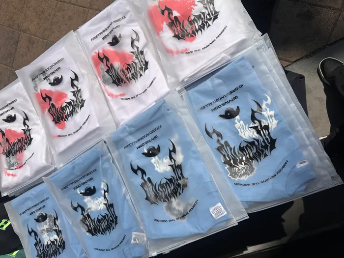 CustomPromoNow.co.uk - Zipper Frosted Bag