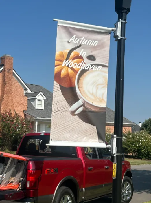 CustomPromoNow.co.uk - Pole Banners