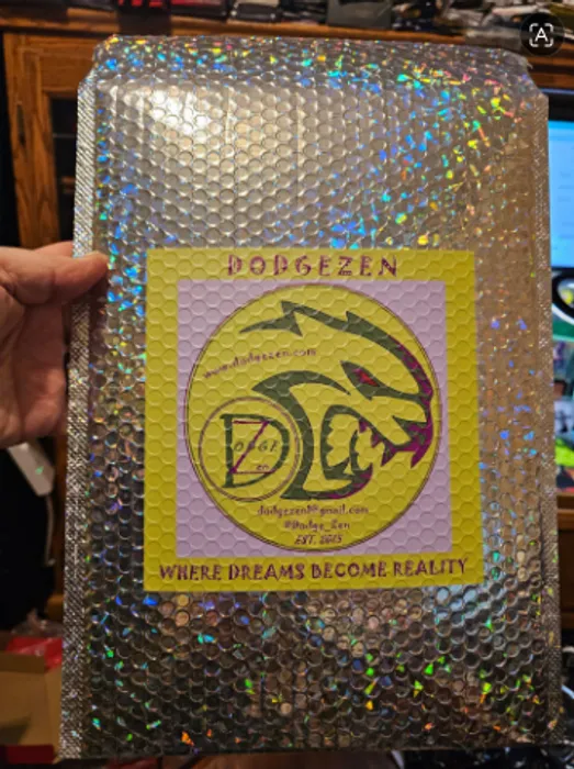 CustomPromoNow.co.uk - Custom Holographic Bubble Mailer